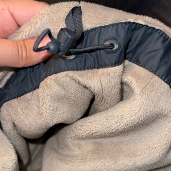 L.L. Bean Navy Blue Lined Hooded Jacket Size XS Reg - Picture 9 of 9